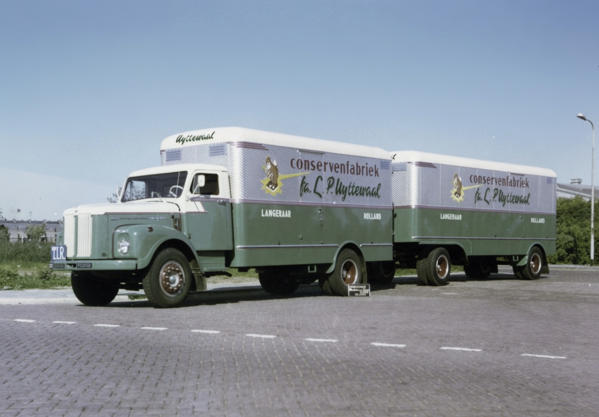 Scania-vrachtwagen, King of the Road, uit het historische Uijttewaal-album.