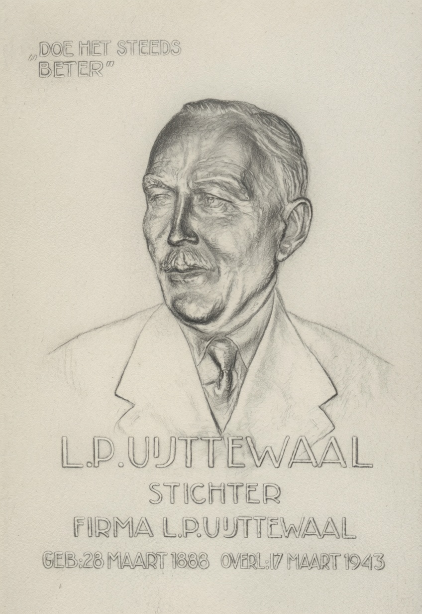 Plaquette voor Leendert Uijttewaal (1888–1943), oprichter van L.P. Uijttewaal N.V. De plaquette werd in 1954 aangeboden door het gezamenlijke personeel ter gelegenheid van het 25-…